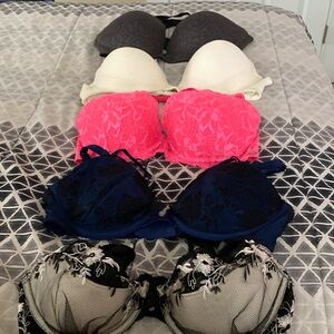 5 push-up bras